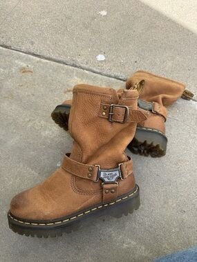 Dr. Martens Anistone Hi Desert Brown Biker Boots Women’s 9 Men’s 8 EU 41